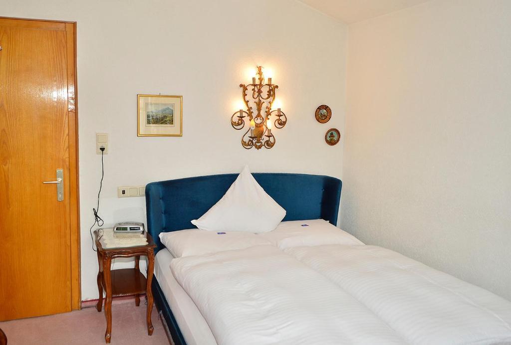 Haus Orplid Hotell Seefeld in Tirol Rum bild